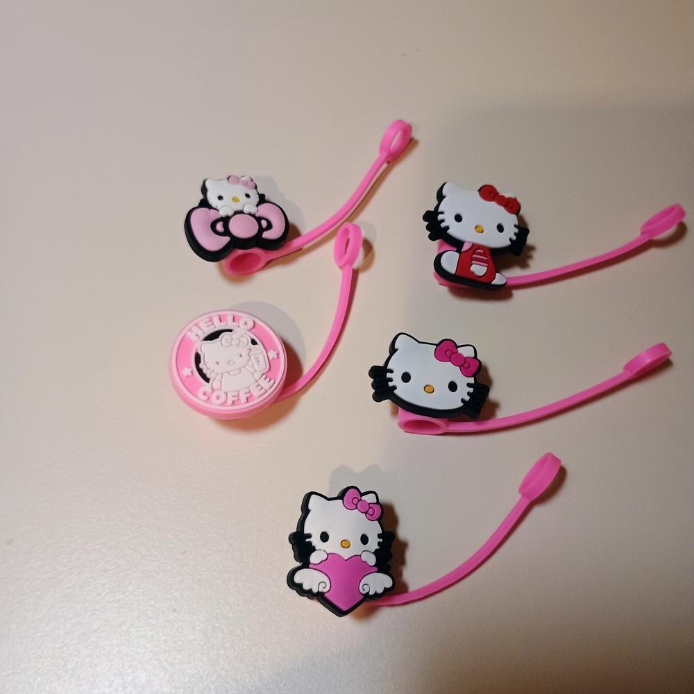 Hello Kitty Straw Cover/ Toppers